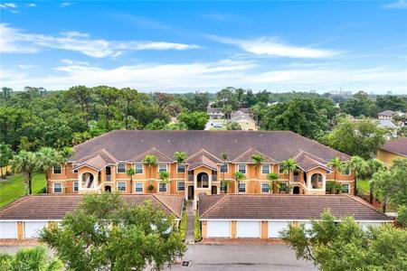 1089 Winding Pines CIR