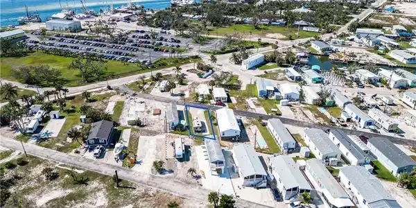 Image 3: Fort Myers Beach Just Over The Bridge