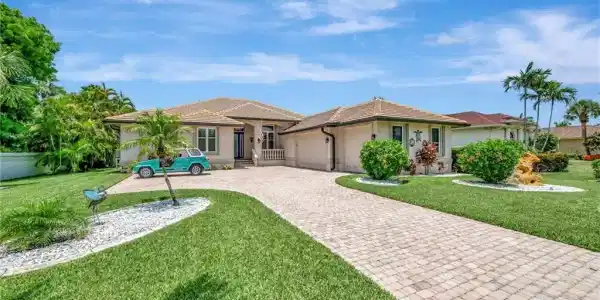 15250 Intracoastal CT