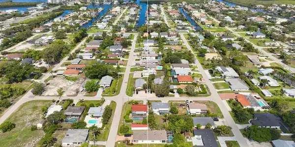4310 Little Hickory RD
