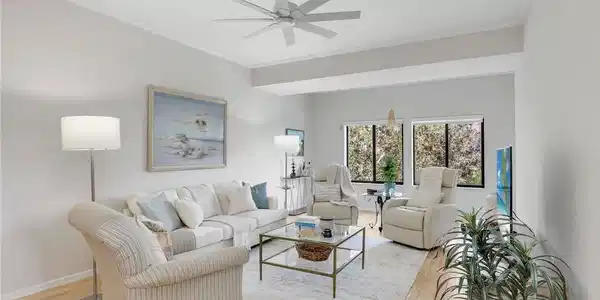 201 Arbor Lake DR