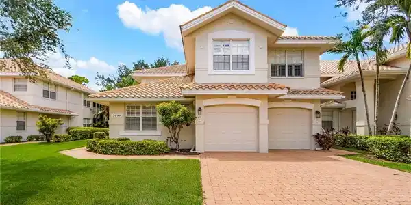 3490 Ballybridge CIR