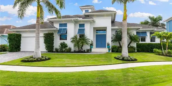 239 Capistrano CT