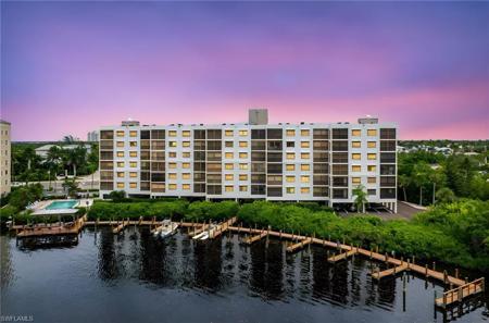 4835 Bonita Beach RD
