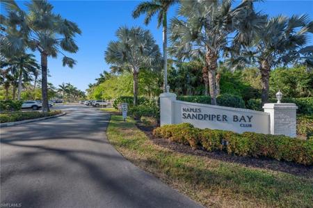 3001 Sandpiper Bay CIR