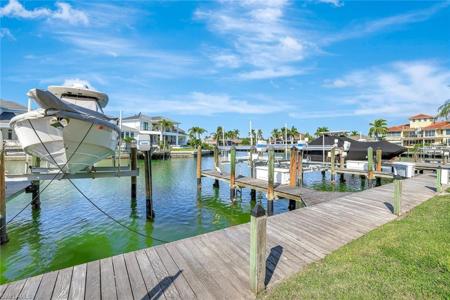 845 Collier CT