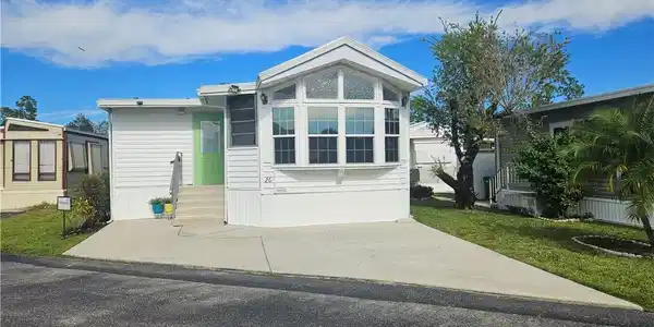 26 Garnet DR