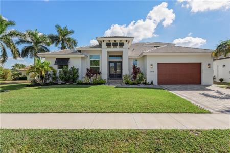 1717 N Bahama AVE