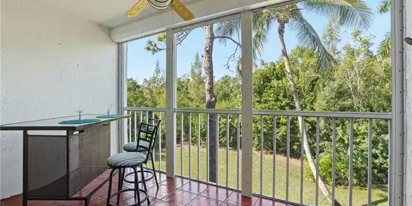 3021 Sandpiper Bay CIR