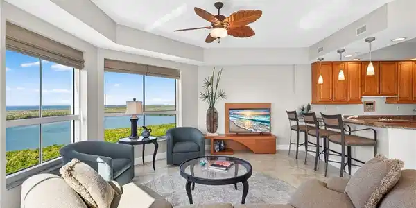 295 Grande WAY