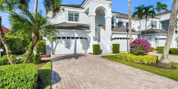 1701 Gulfstar DR S