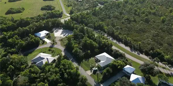 Image 3: Aerial view of sparsely populated area