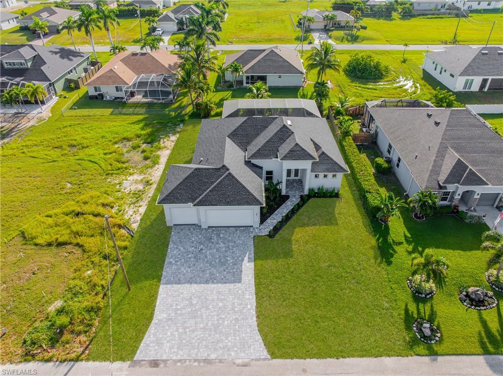 Image 3: Aerial view of residential area