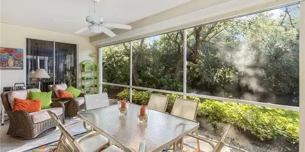 25212 Pelican Creek CIR