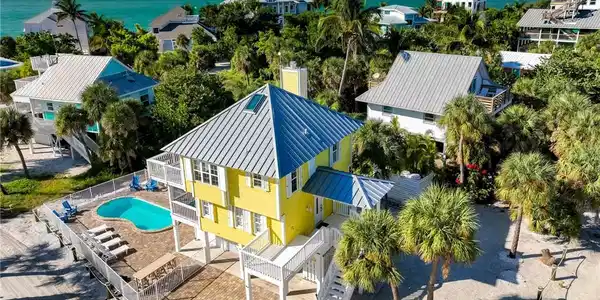 210 White Pelican DR