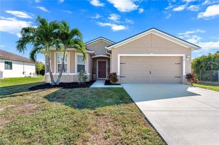 1718 SW 43rd TER