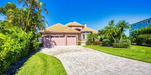 1255 Sand Castle RD