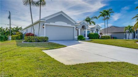 2548 Gleason PKWY