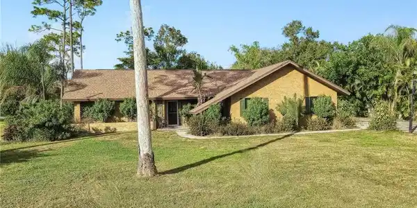 16114 Flagg Pond LN