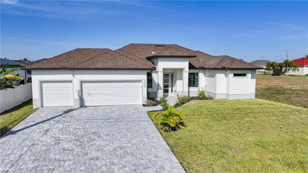 3405 NW 8th TER