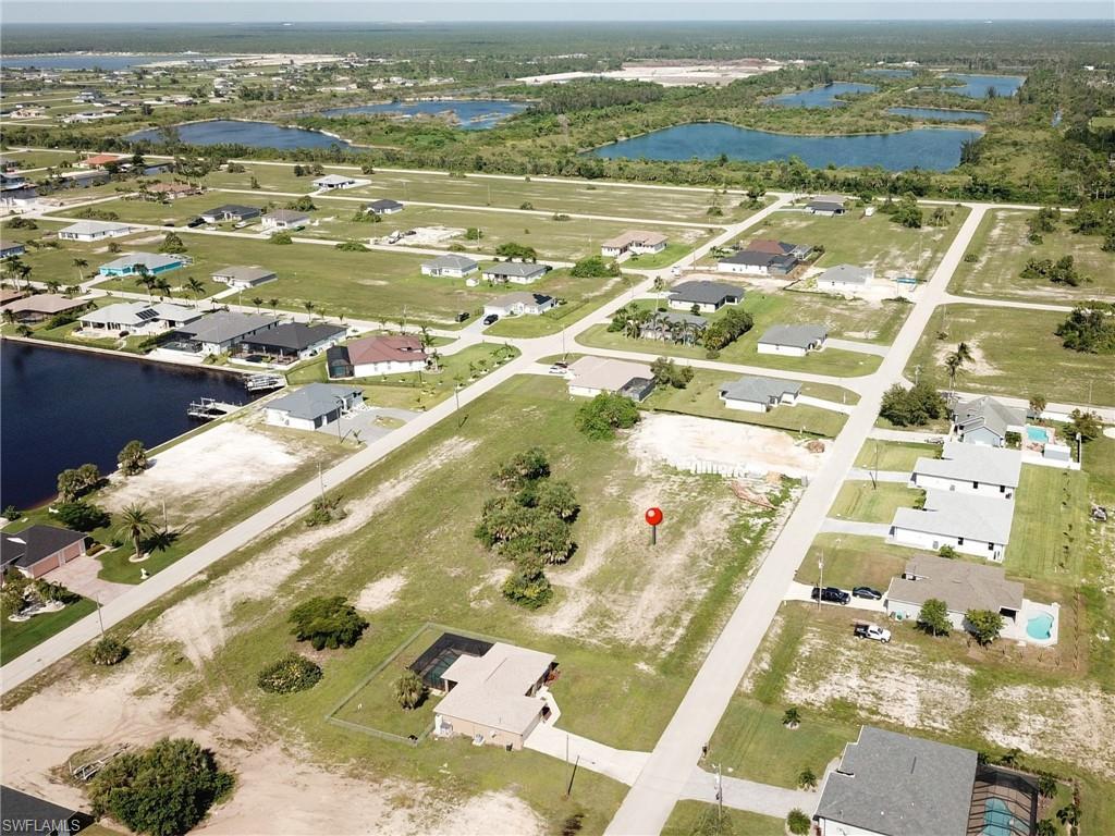 Image 3: View of property location featuring nearby suburban area