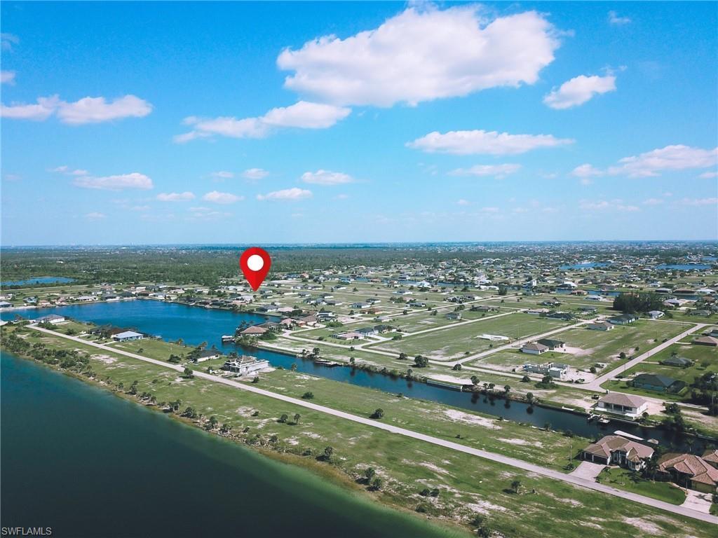Image 4: Drone / aerial view of a large body of water