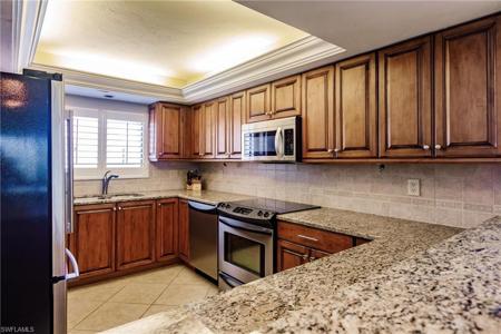 4160 Steamboat BEND E