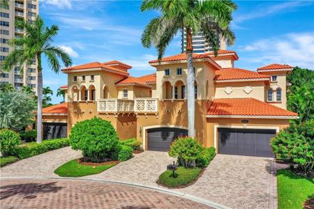 6501 Crown Colony PL