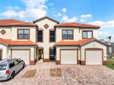 1805 Samantha Gayle WAY