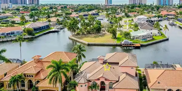 240 Copperfield CT