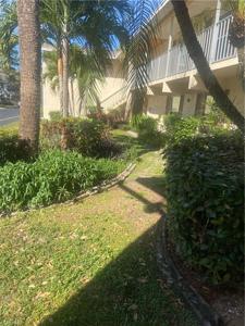 1100 Pondella RD