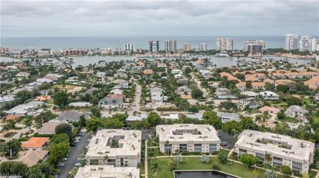 788 Park Shore DR