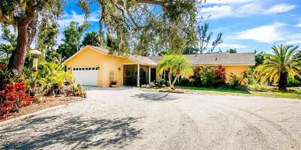 12511 Summerwood DR
