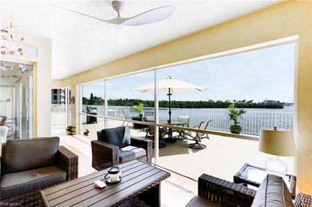 4895 Bonita Beach RD