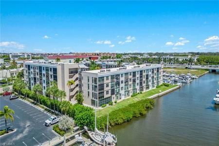 807 River Point DR