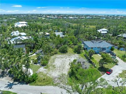 1757 Windward WAY