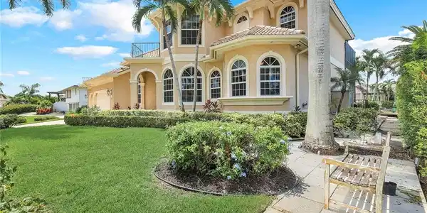 683 Solana CT