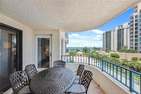 4451 Gulf Shore BLVD N