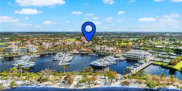 11160 Harbour Yacht CT