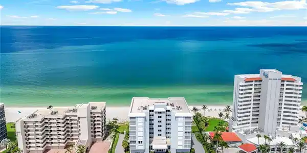 9811 Gulf Shore DR