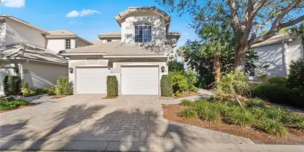 27040 Lake Harbor CT