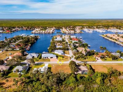 204 Cays DR