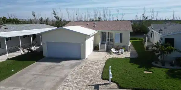 17721 Canal Cove CT