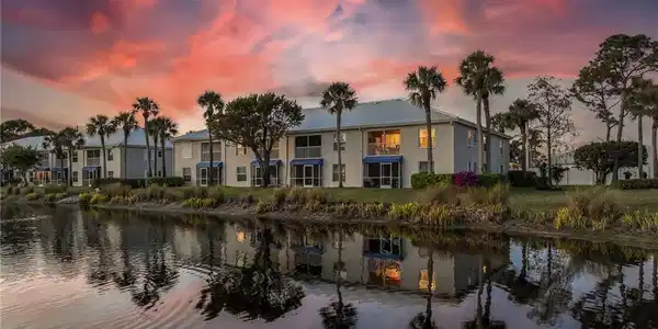 834 Gulf Pavilion DR