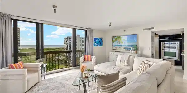 6000 Pelican Bay BLVD