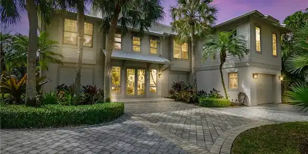 213 Topanga DR
