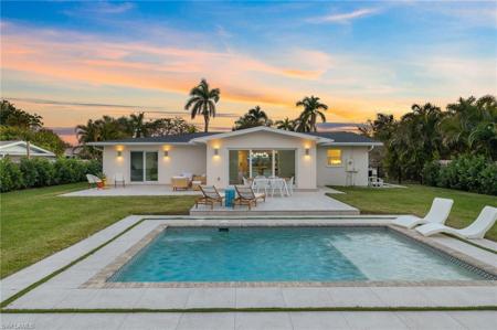 1271 Burtwood DR