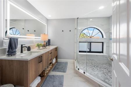 637 Beachwalk CIR