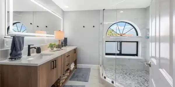 637 Beachwalk CIR
