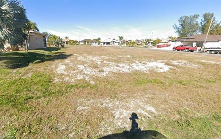 3601 NW 3rd ST
